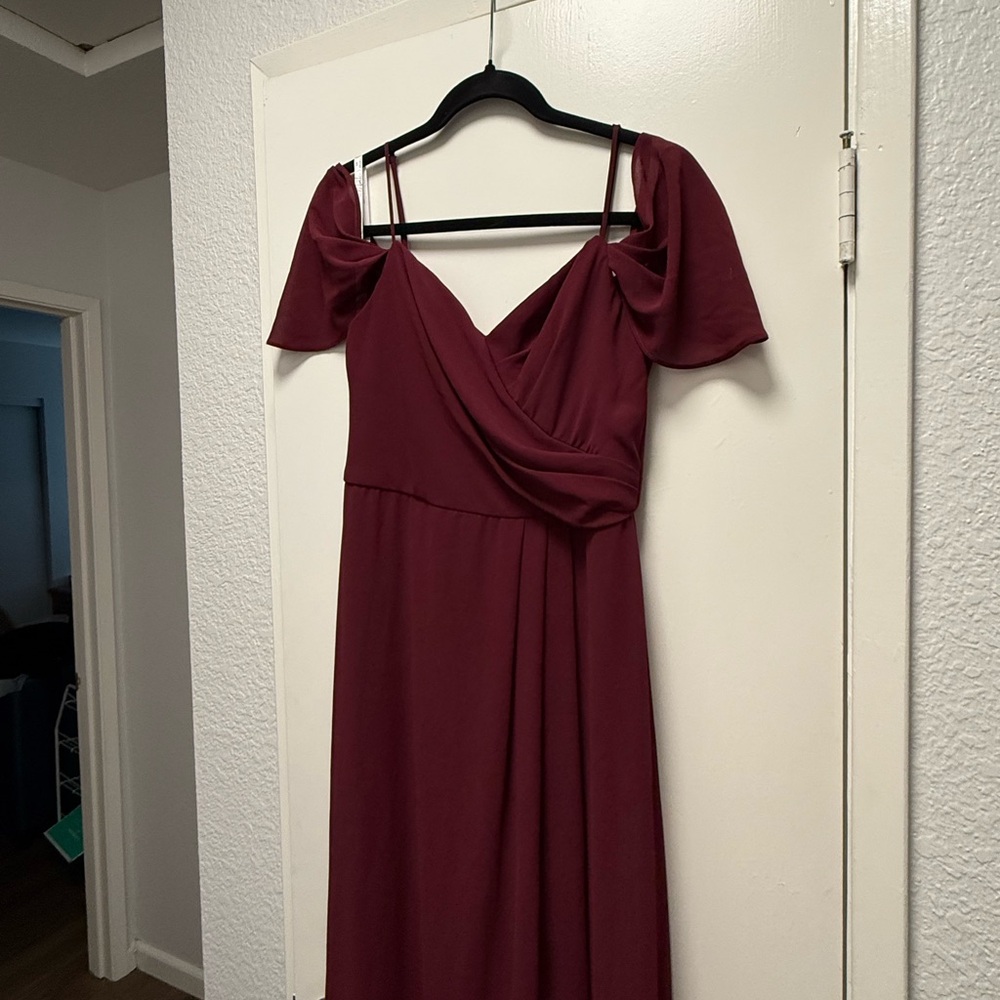Elegant Burgundy Women's Dress
